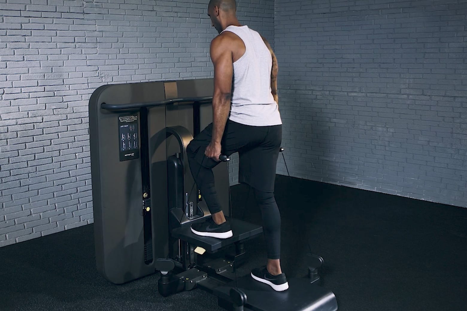 Kinesis Station Step up